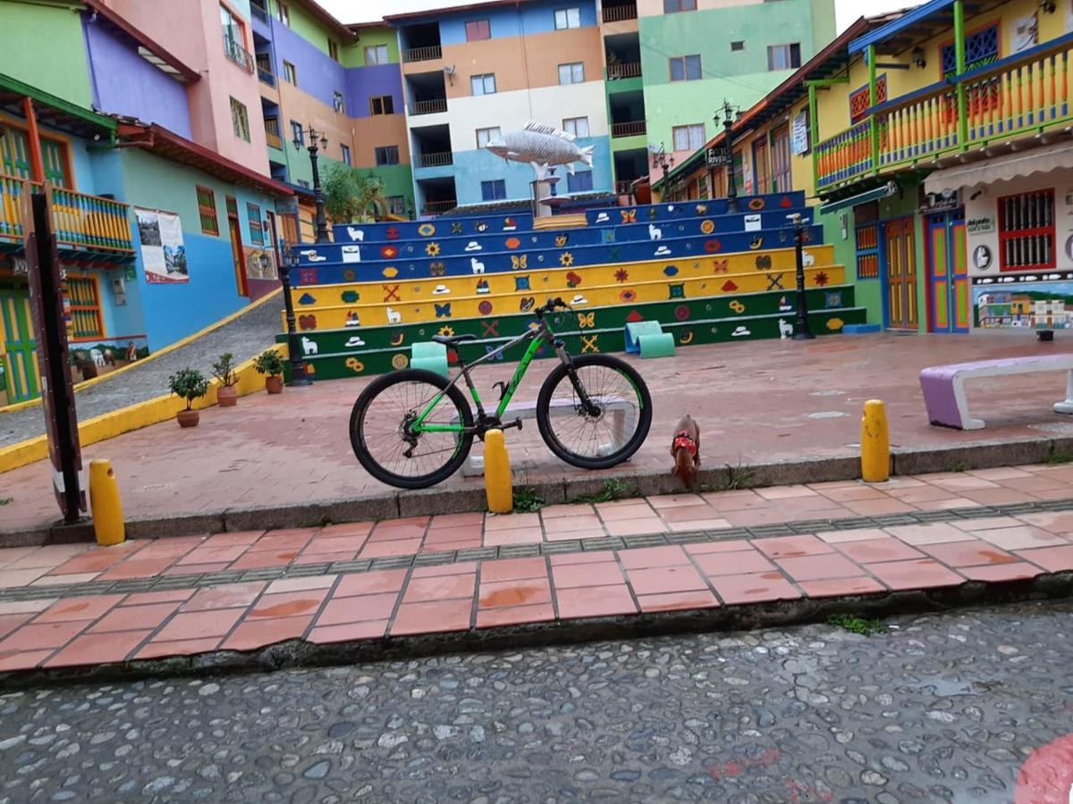 El Mirador De Guatape 2 Hotel ภายนอก รูปภาพ